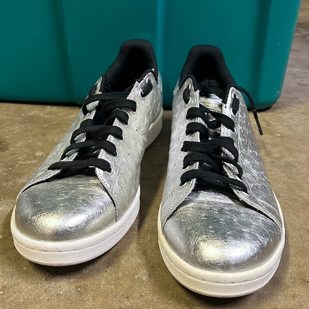 Size 11.5 Silver Stan Smiths